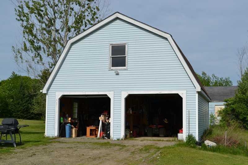 767 Hinckley Road Clinton, ME 04927 - Photo 3 of 15 Parking Lot/Garage.