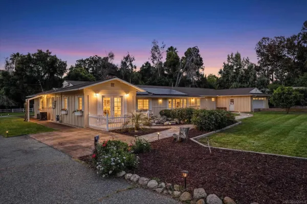 $1,895,000 | 12811 Beeler Creek Trail, Poway, CA 92064