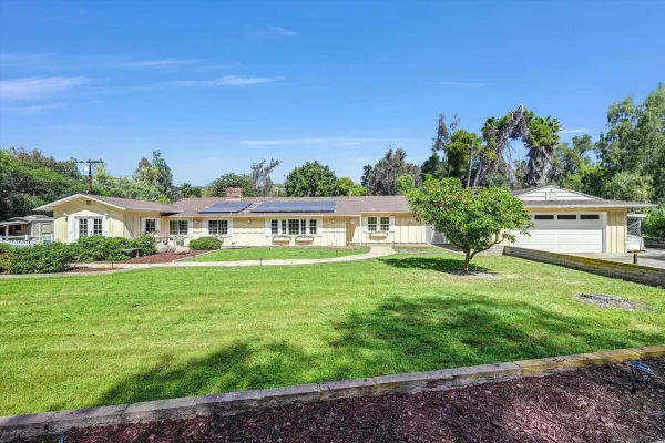 $1,895,000 | 12811 Beeler Creek Trail, Poway, CA 92064