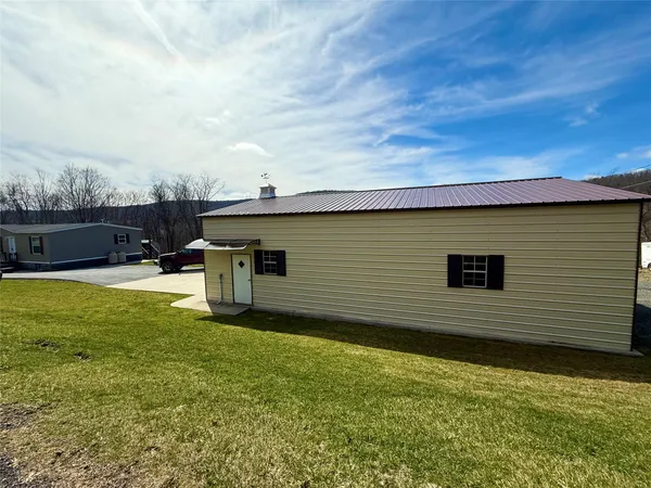 $229,900 | 213-215 Old State Route 34, Waverly, NY 14892