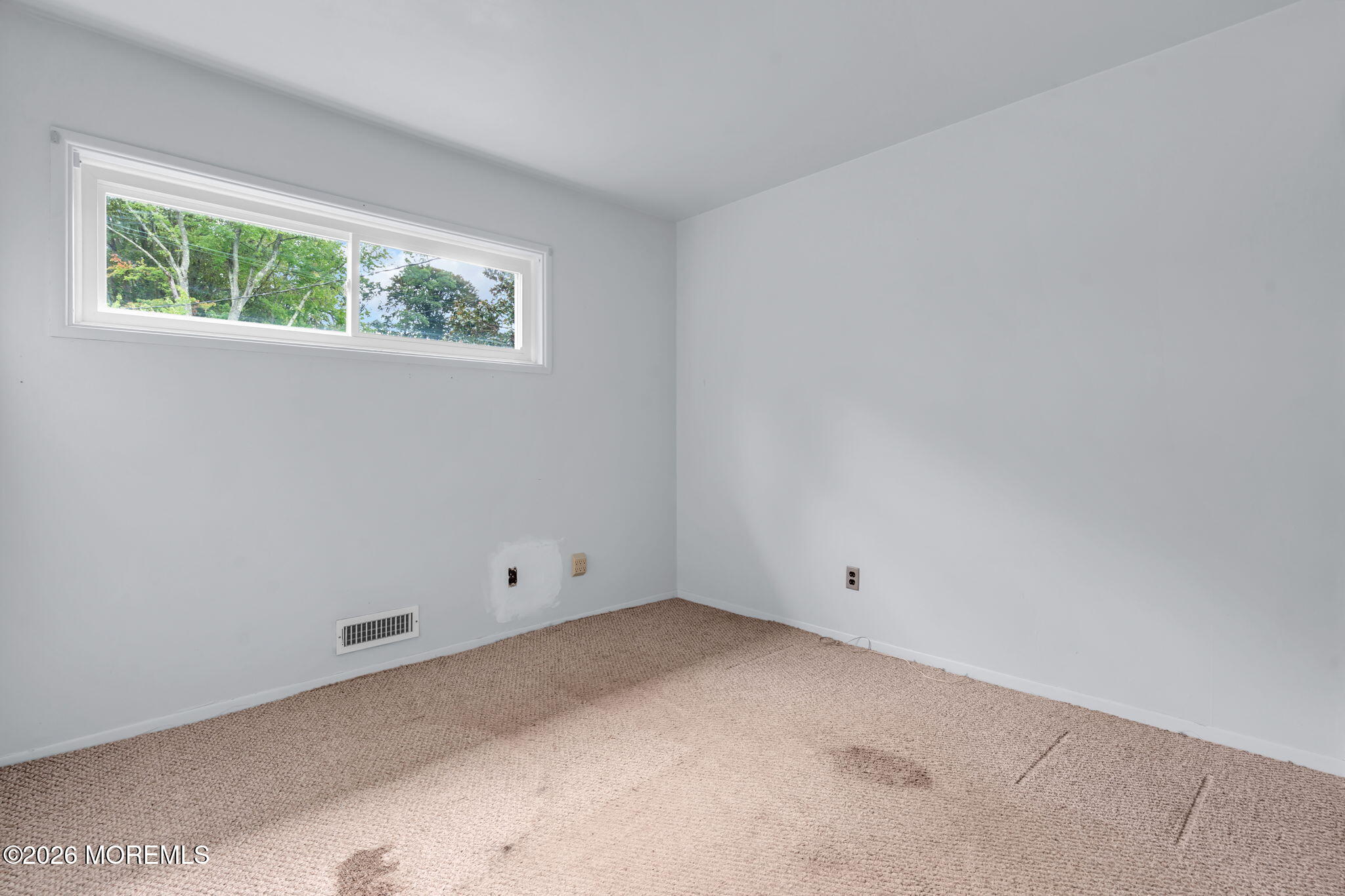 27 Wyckham Road Tinton Falls, NJ 07724 - Photo 26 of 46 40-web-or-mls-DSC00595