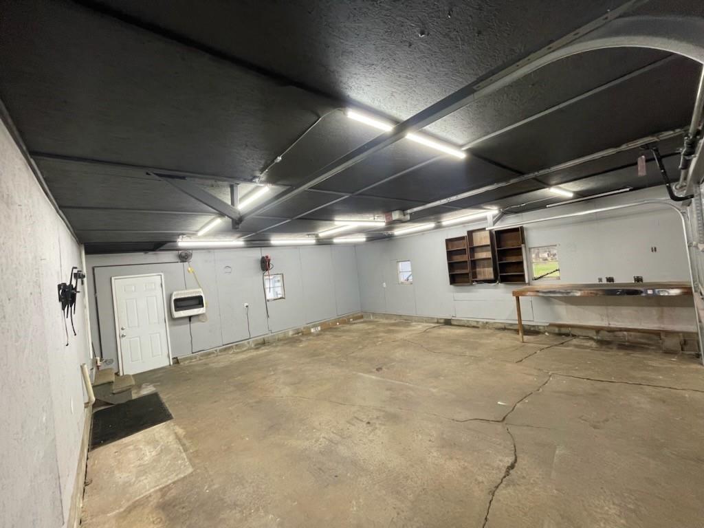 839 Methodist Road Greenville, PA 16125 - Photo 19 of 21 a view of a garage