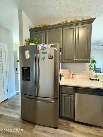 $2,400 | 801 West 17th Street, Lynn Haven, FL 32444