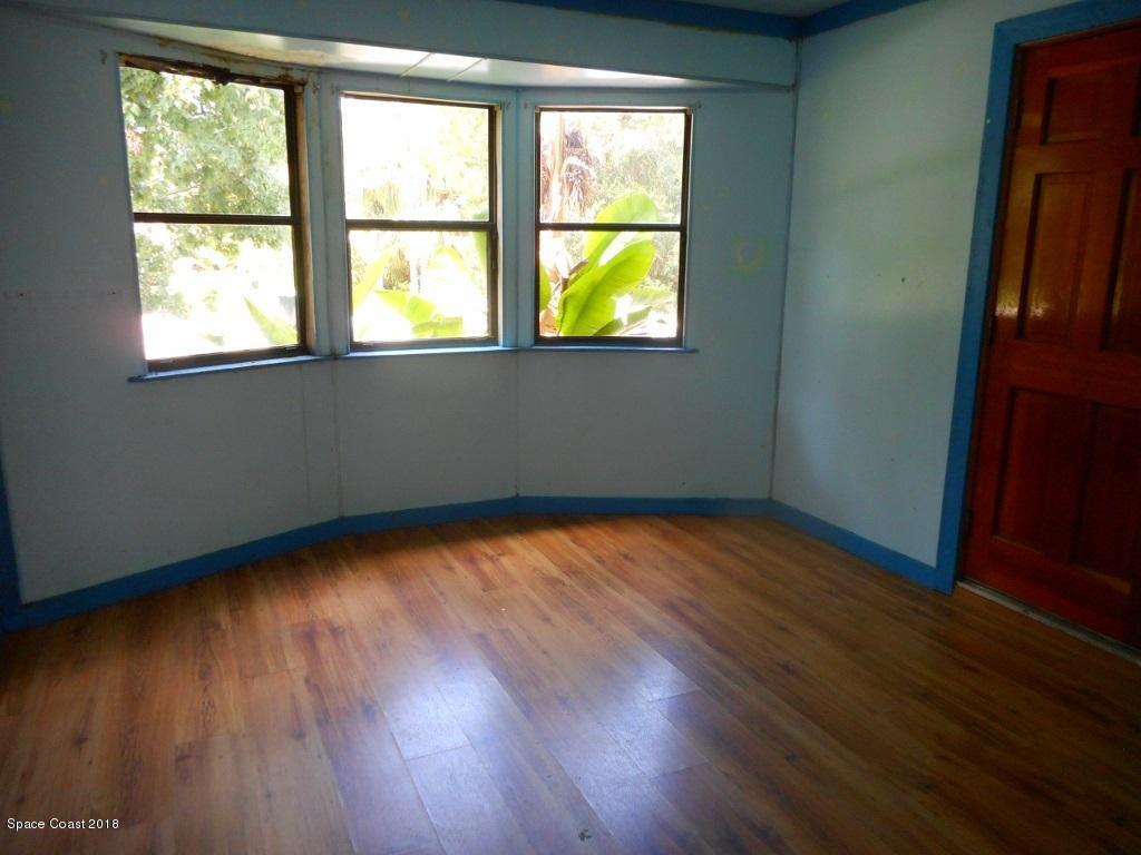 1081 Ivanhoe Street Northwest Palm Bay, FL 32907 - Photo 8 of 11 Ivanhoe and Duncil 016 (1024x768)