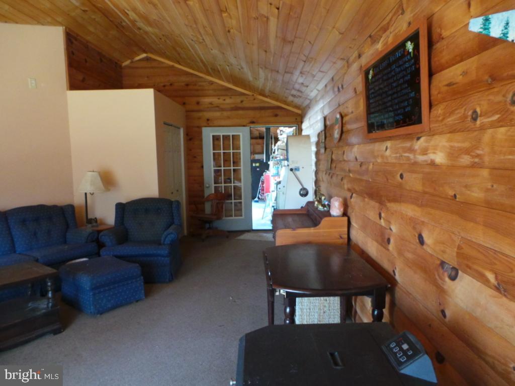 14019 Winchester Grade Road Berkeley Springs, WV 25411 - Photo 24 of 60 Gallery Image 24