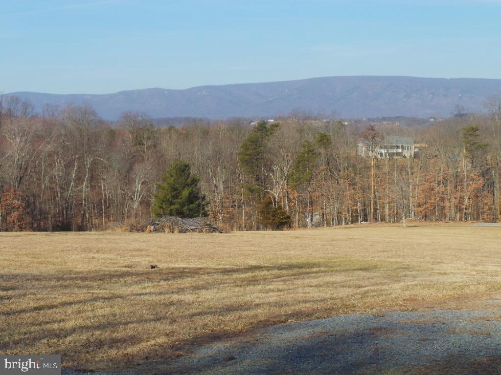 14019 Winchester Grade Road Berkeley Springs, WV 25411 - Photo 33 of 60 Gallery Image 33