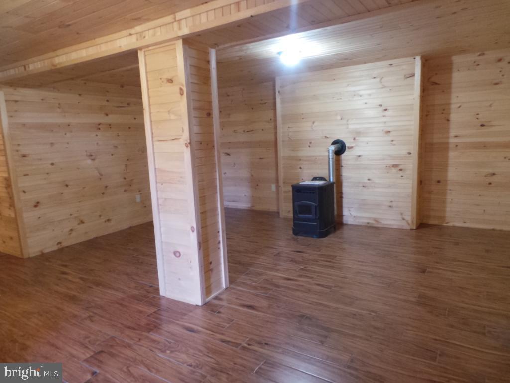 14019 Winchester Grade Road Berkeley Springs, WV 25411 - Photo 44 of 60 Gallery Image 44
