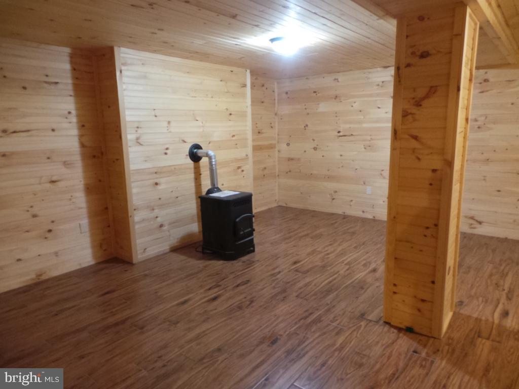 14019 Winchester Grade Road Berkeley Springs, WV 25411 - Photo 52 of 60 Gallery Image 52