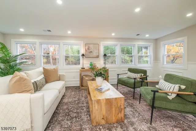 $979,900 | 9 Dorothy Drive, Morristown, NJ 07960