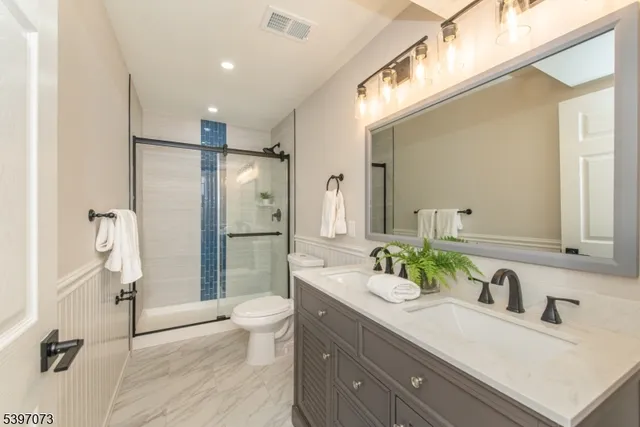 $979,900 | 9 Dorothy Drive, Morristown, NJ 07960