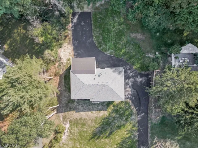 $979,900 | 9 Dorothy Drive, Morristown, NJ 07960