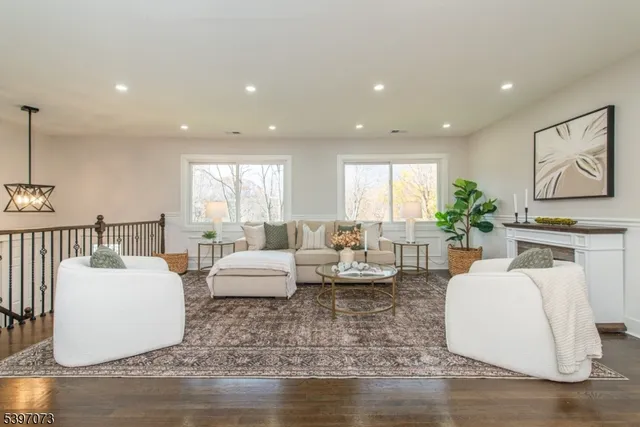 $979,900 | 9 Dorothy Drive, Morristown, NJ 07960