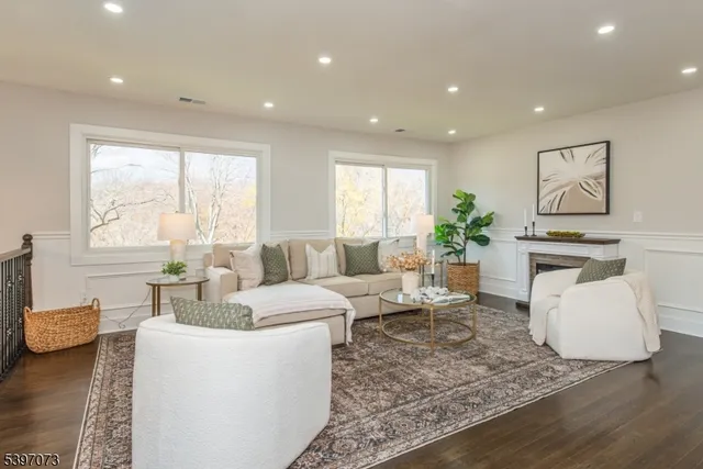 $979,900 | 9 Dorothy Drive, Morristown, NJ 07960