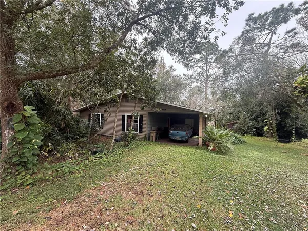 $275,000 | 37315 Beach Drive, Umatilla, FL 32784
