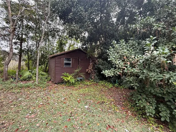 $275,000 | 37315 Beach Drive, Umatilla, FL 32784