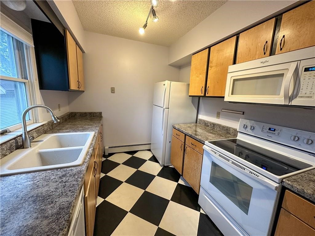 113 Comfort Street, Unit 5 Rochester, NY 14620 - Photo 7 of 16