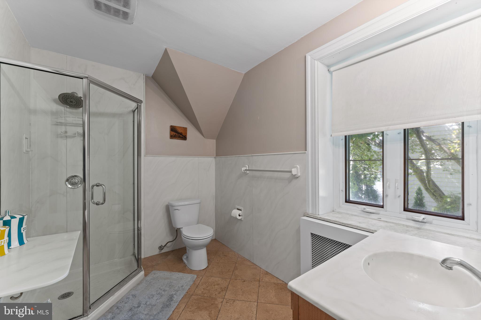 233 Shawnee Road Ardmore, PA 19003 - Photo 27 of 32 Primary bath.