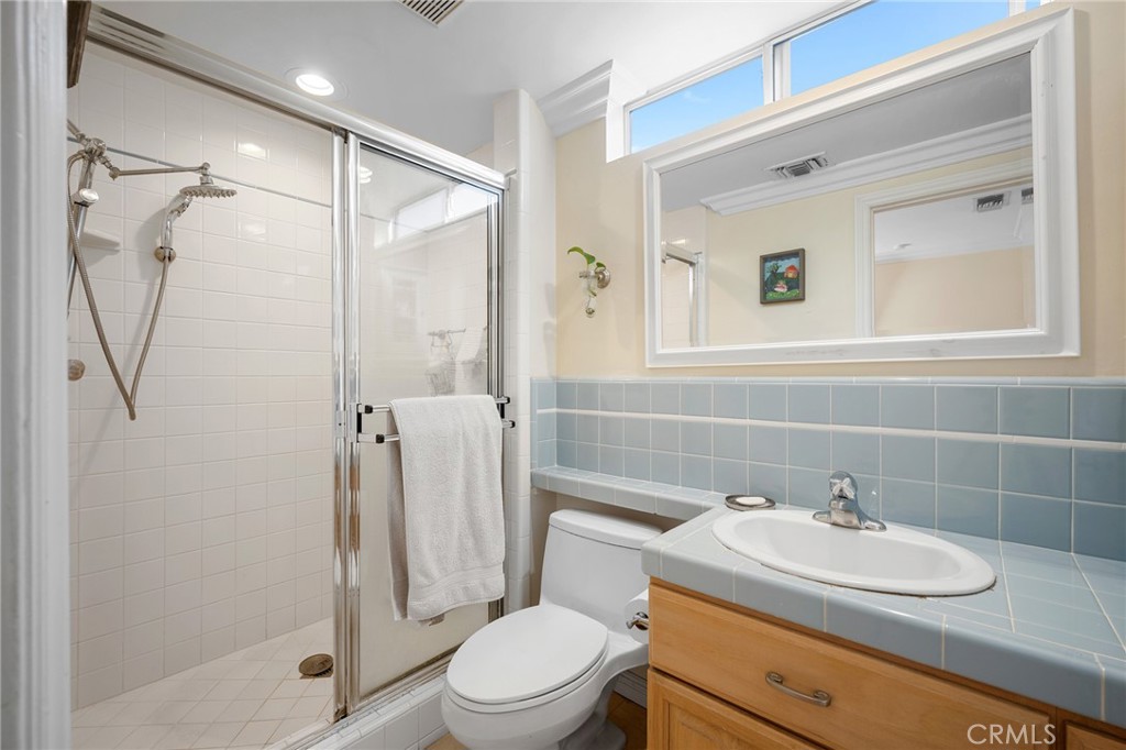 3319 Sparr Boulevard Glendale, CA 91208 - Photo 11 of 19