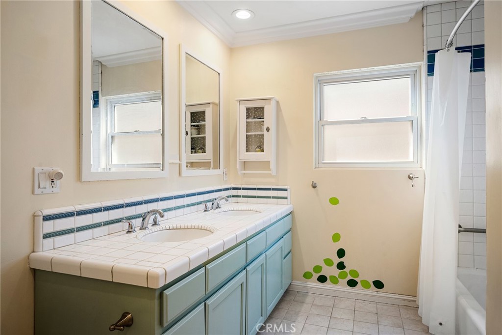 3319 Sparr Boulevard Glendale, CA 91208 - Photo 14 of 19