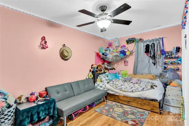 $455,000 | 1659 Buffett Circle, Hickory, NC 28602