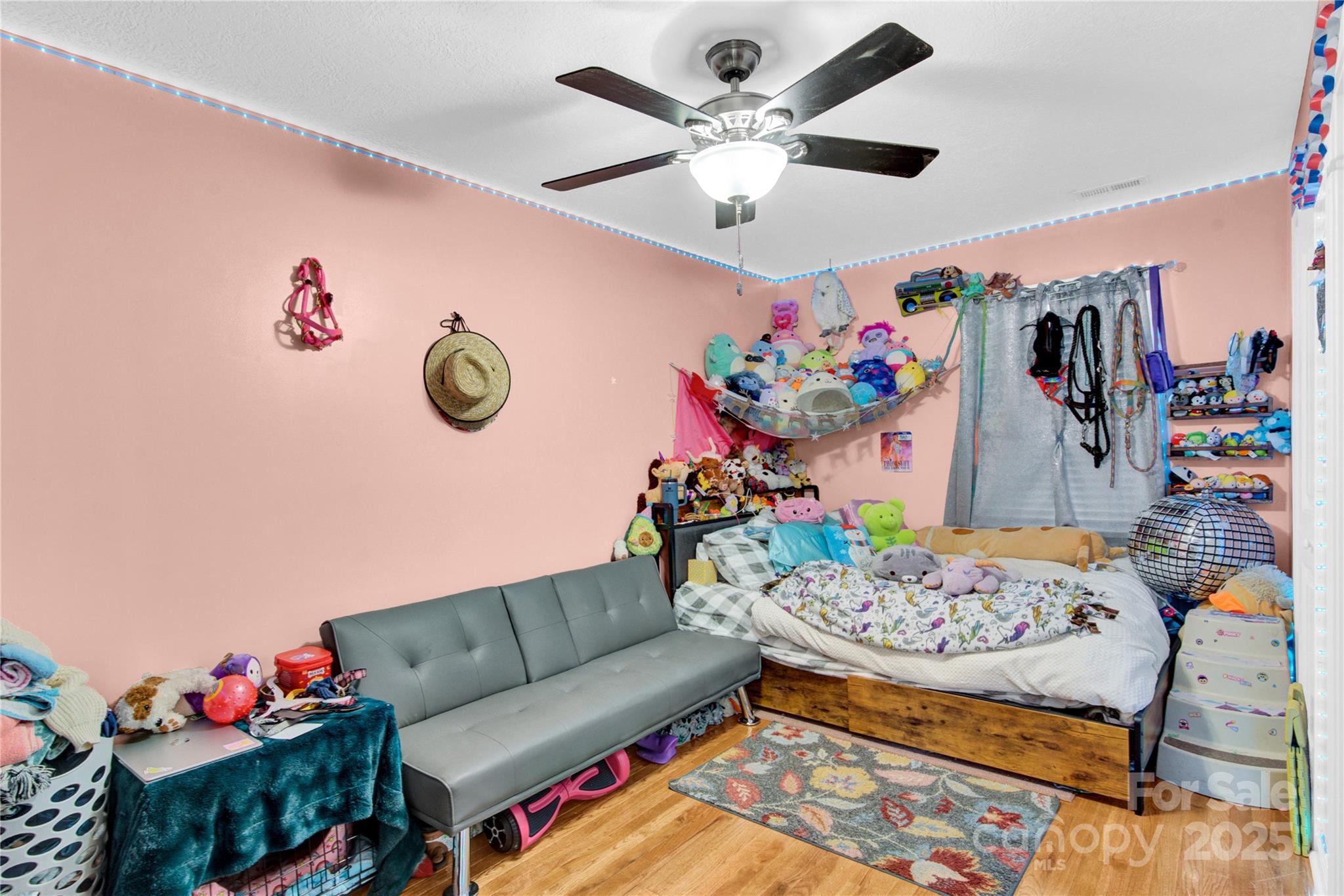 1659 Buffett Circle Hickory, NC 28602 - Photo 27 of 46 a living room with furniture and a couch