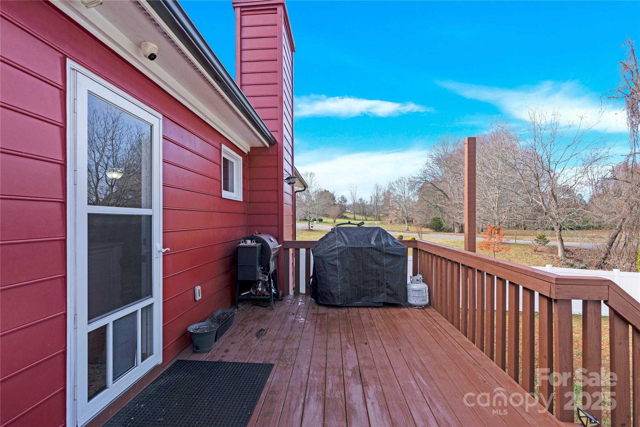 1659 Buffett Circle Hickory, NC 28602 - Photo 36 of 46 a view of a balcony with wooden floor and fence