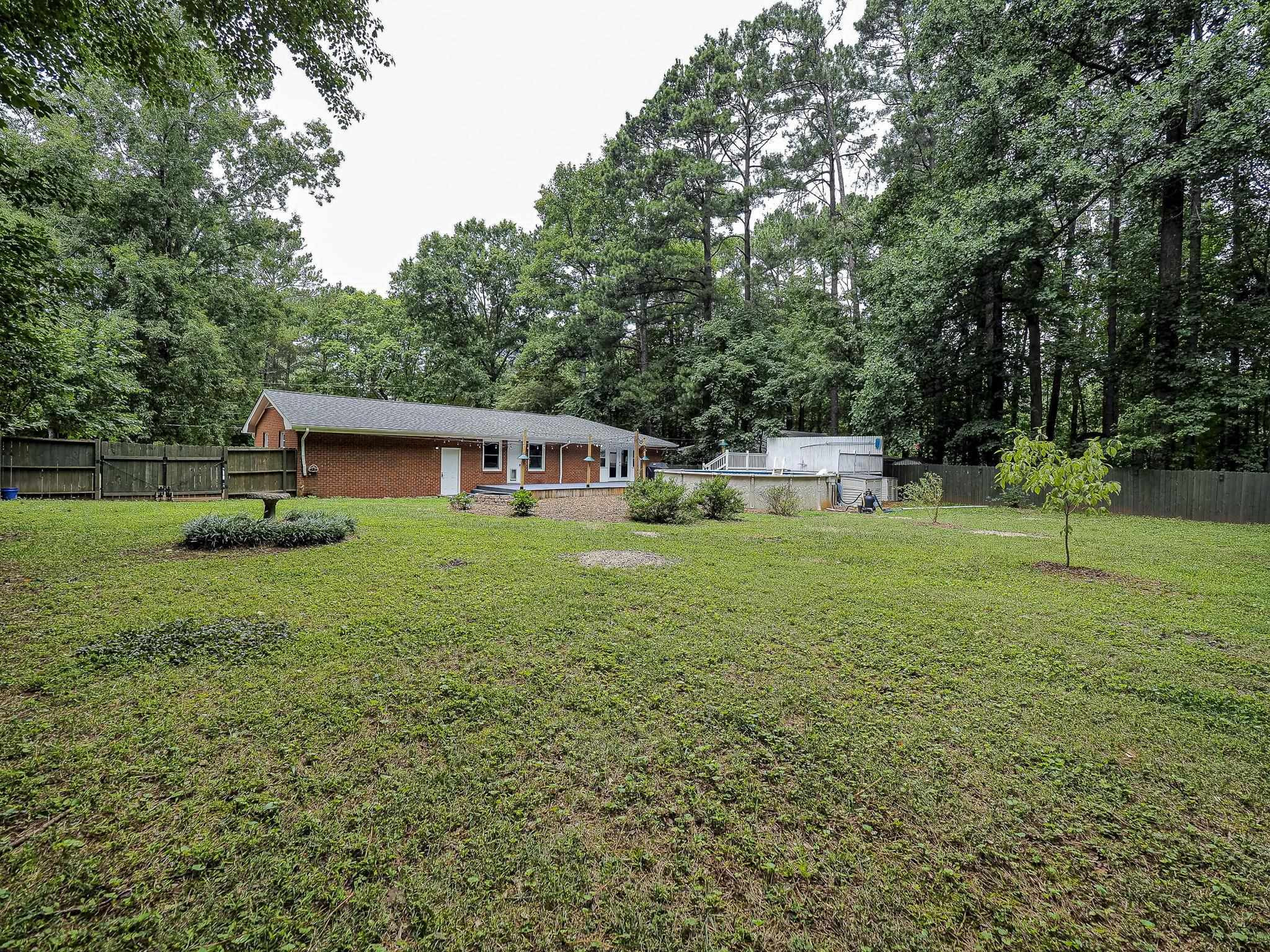 1314 Trinity Circle Raleigh, NC 27607 - Photo 32 of 34 Photo 33