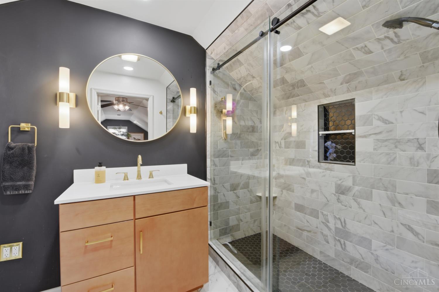 7237 Garden Road Cincinnati, OH 45236 - Photo 40 of 72
