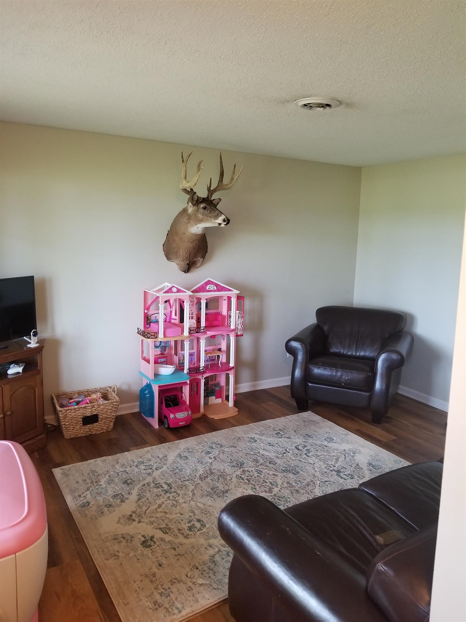 6305 Hartzell Road Fort Wayne, IN 46816 - Photo 11 of 32