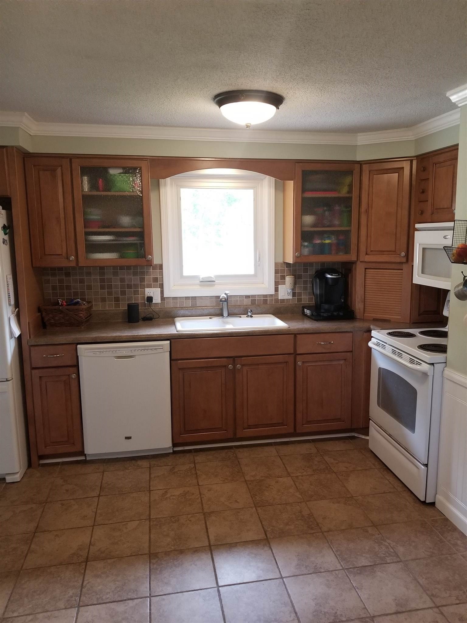 6305 Hartzell Road Fort Wayne, IN 46816 - Photo 7 of 32