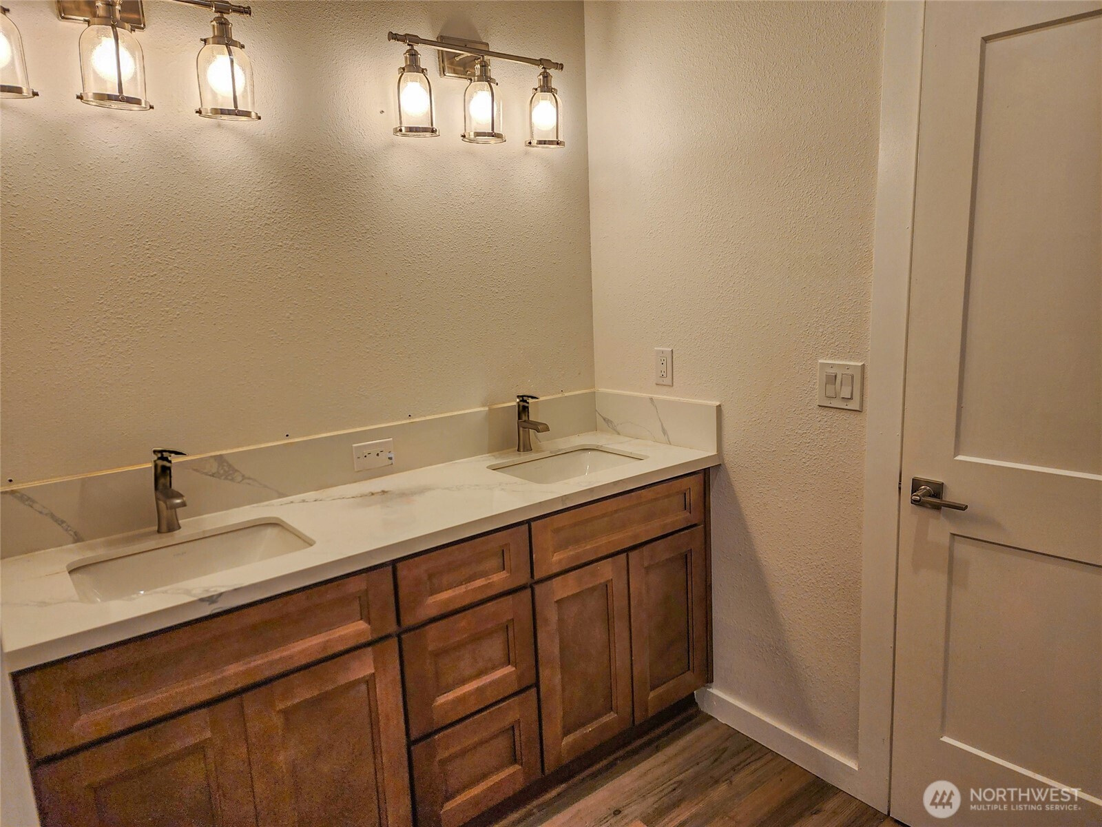 164 Menlo Road Longview, WA 98632 - Photo 15 of 30 Gallery Image 15