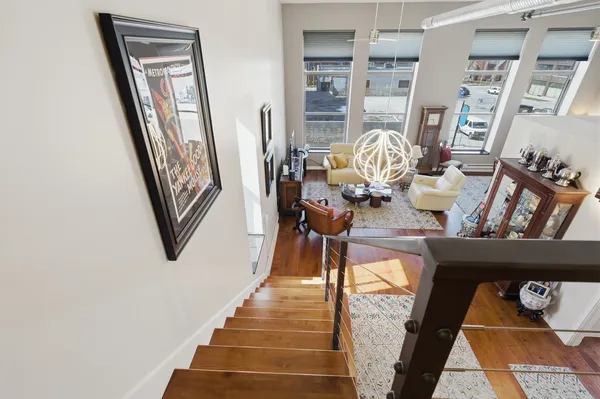 $250,000 | 212 North Center Street, Unit 205, Bloomington, IL 61701