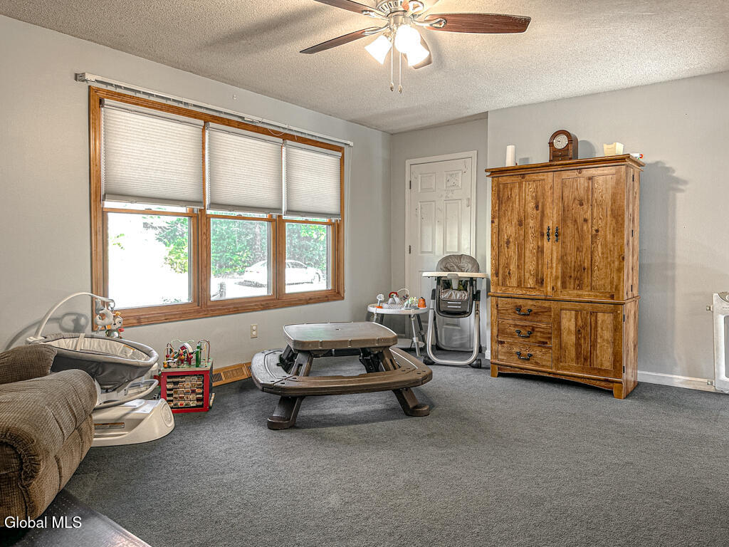 3 Fox Farm Road Queensbury, NY 12804 - Photo 11 of 79 IMG_2344