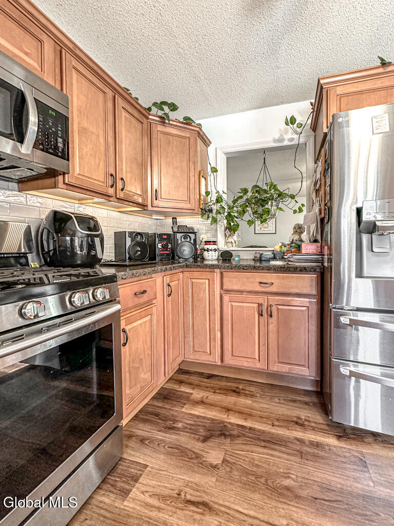 3 Fox Farm Road Queensbury, NY 12804 - Photo 15 of 79 IMG_2358