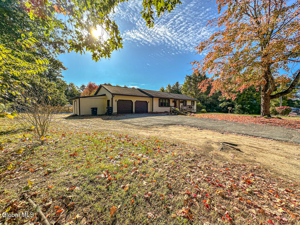 3 Fox Farm Road Queensbury, NY 12804 - Photo 2 of 79 IMG_2517