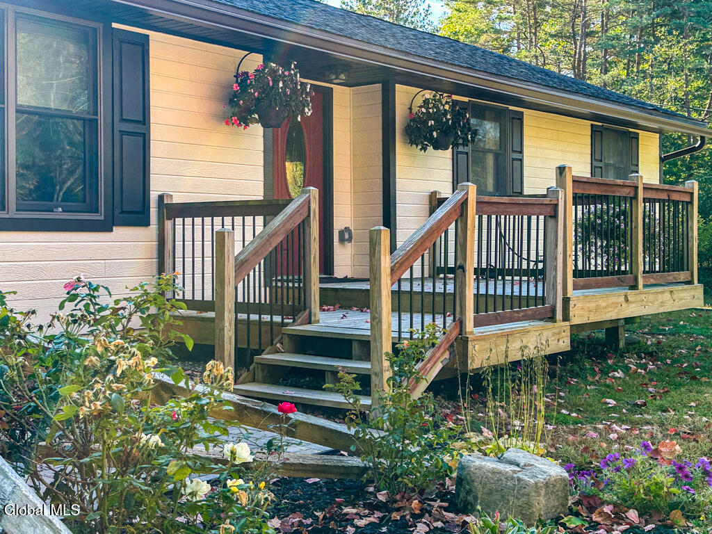 3 Fox Farm Road Queensbury, NY 12804 - Photo 5 of 79 IMG_2310