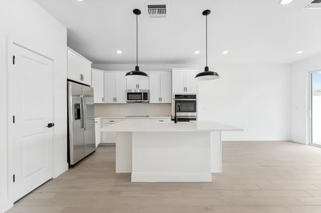 $409,995 | 188 Southeast Birch Terrace, Unit 313, Stuart, FL 34997