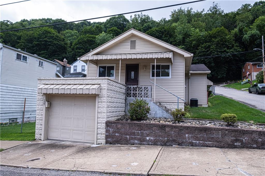 157 Spring Street Pittsburgh, PA 15223 - Photo 1 of 24 Gallery Image 1