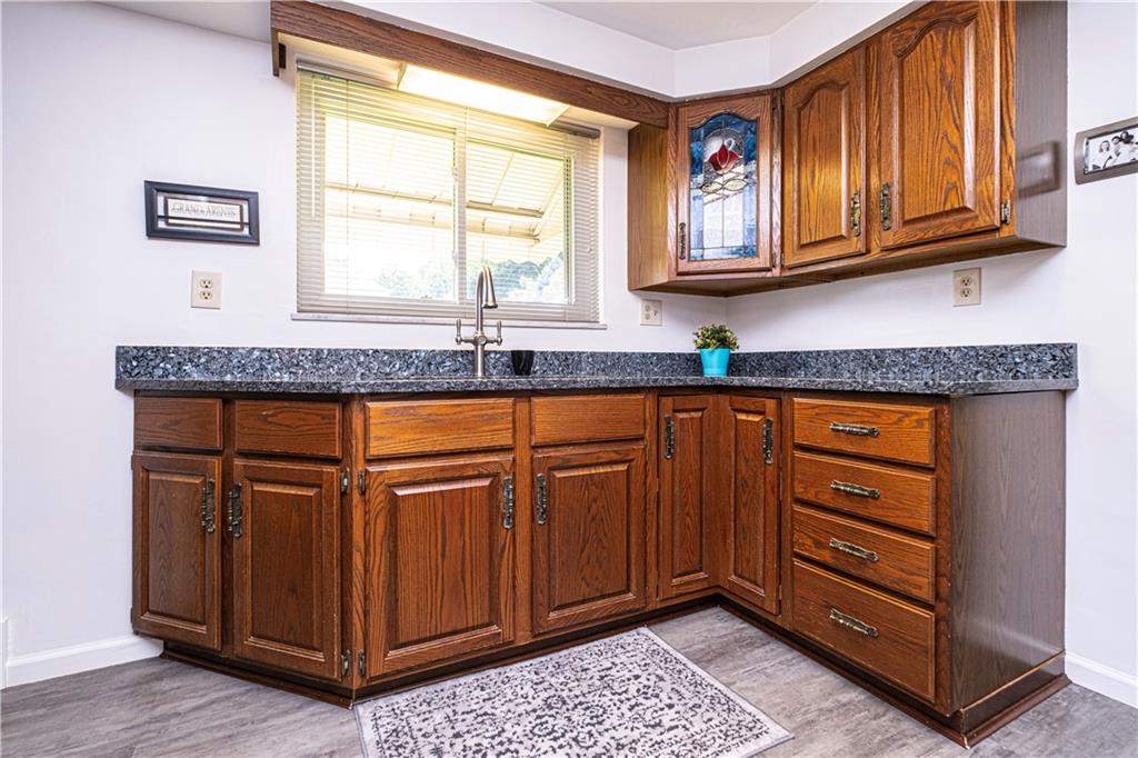 157 Spring Street Pittsburgh, PA 15223 - Photo 7 of 24 Gallery Image 7