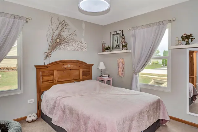 $299,900 | 1613 Stefanie Lane, Bourbonnais, IL 60914