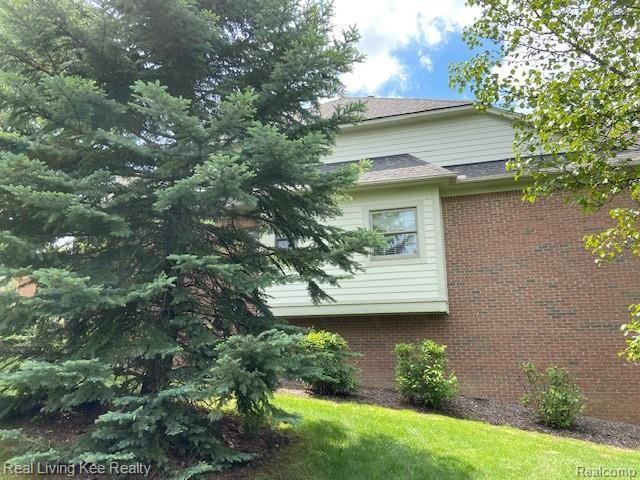 2774 Antrim Court Rochester, MI 48306 - Photo 53 of 67 IMG_5012.jpg