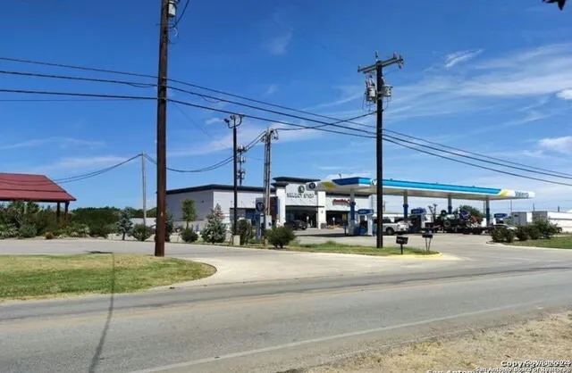 $285,000 | 4605 Farm To Market Road 1518, Selma, TX 78154