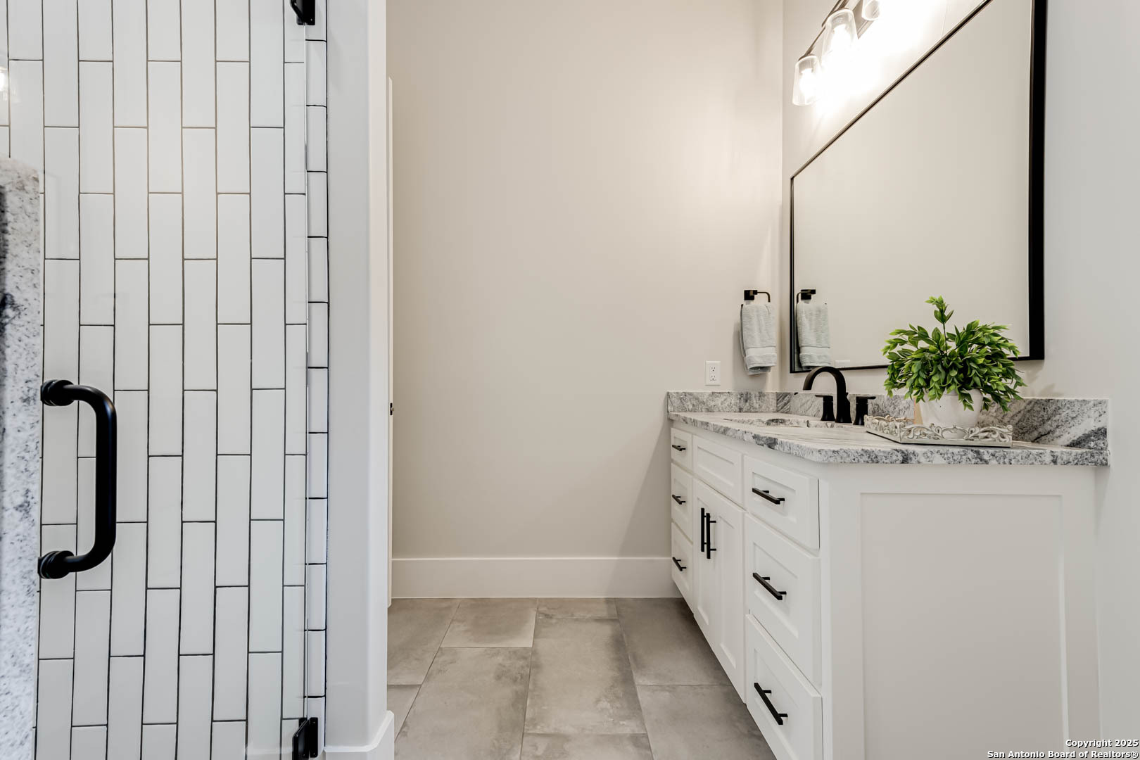 65 Sabinas Rdg Road Boerne, TX 78006 - Photo 28 of 47