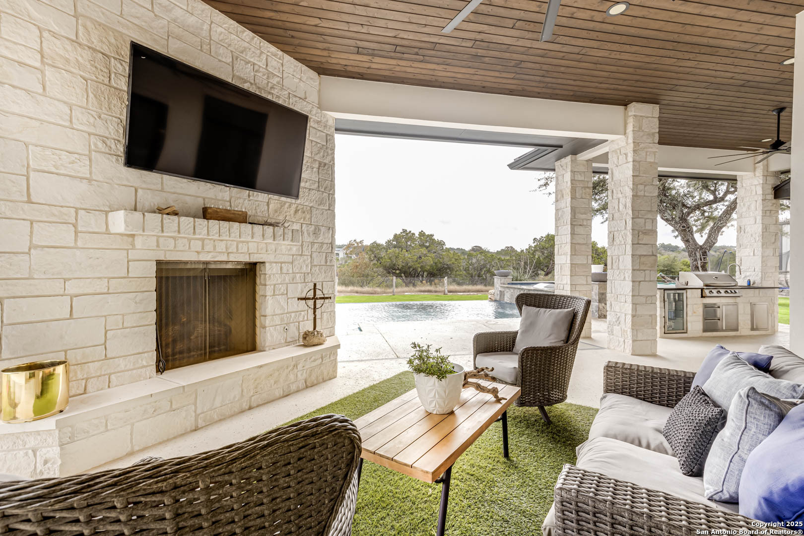 65 Sabinas Rdg Road Boerne, TX 78006 - Photo 37 of 47