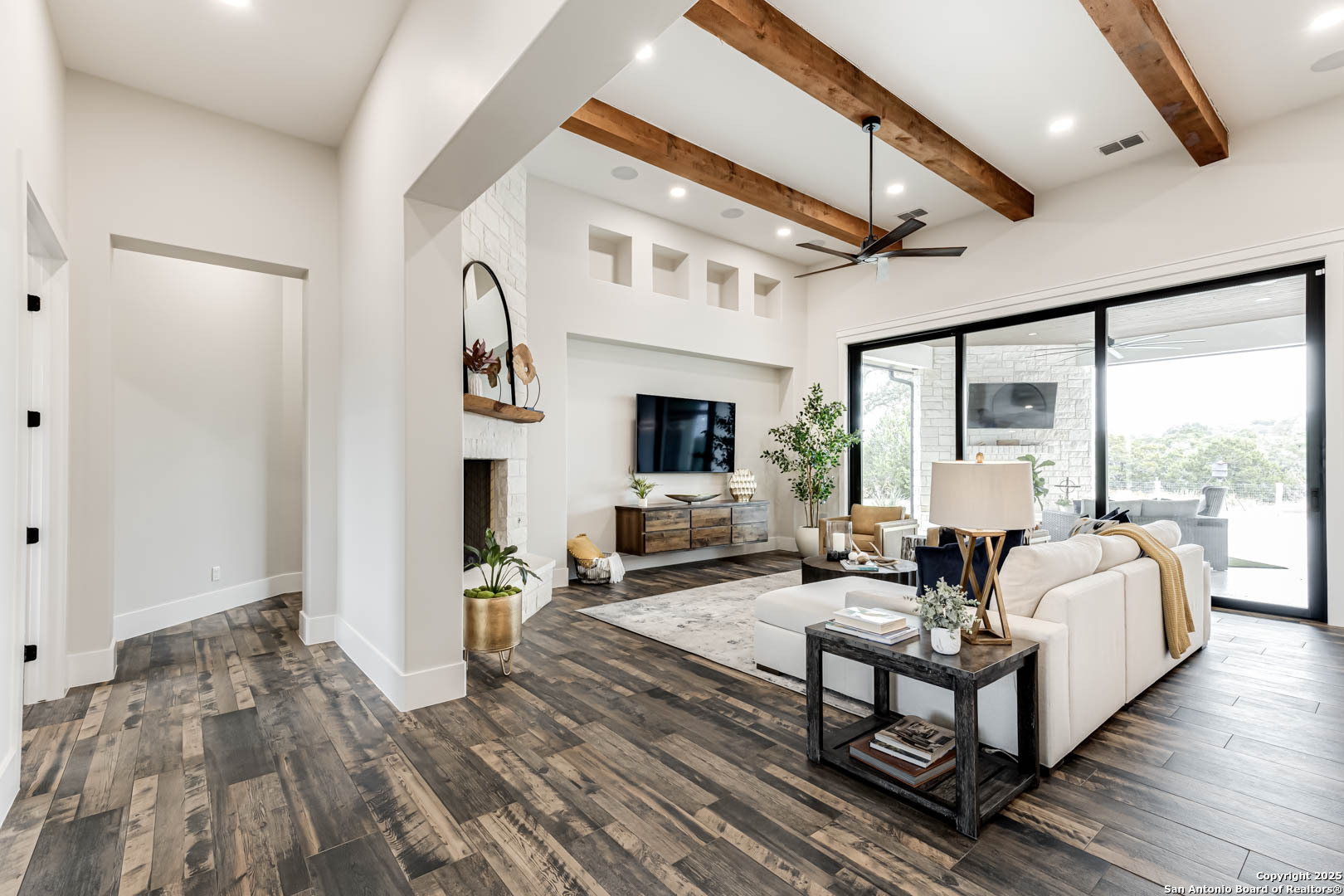 65 Sabinas Rdg Road Boerne, TX 78006 - Photo 6 of 47