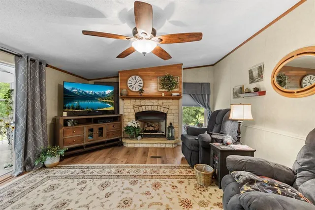 $424,000 | 15195 West Farm Road 71, Sulphur Bluff, TX 75481