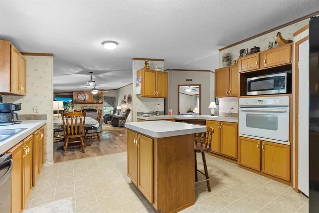 $424,000 | 15195 West Farm Road 71, Sulphur Bluff, TX 75481