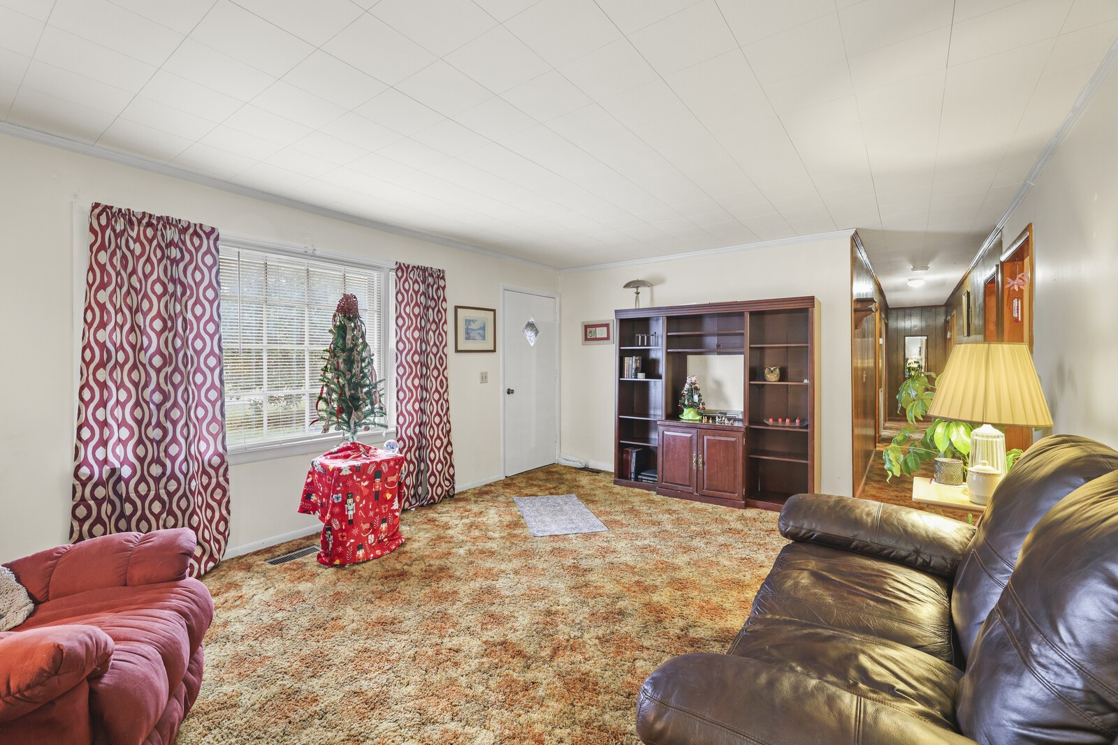 95 Pike Hill Road McMinnville, TN 37110 - Photo 6 of 42 a bedroom with a bed and wooden floor