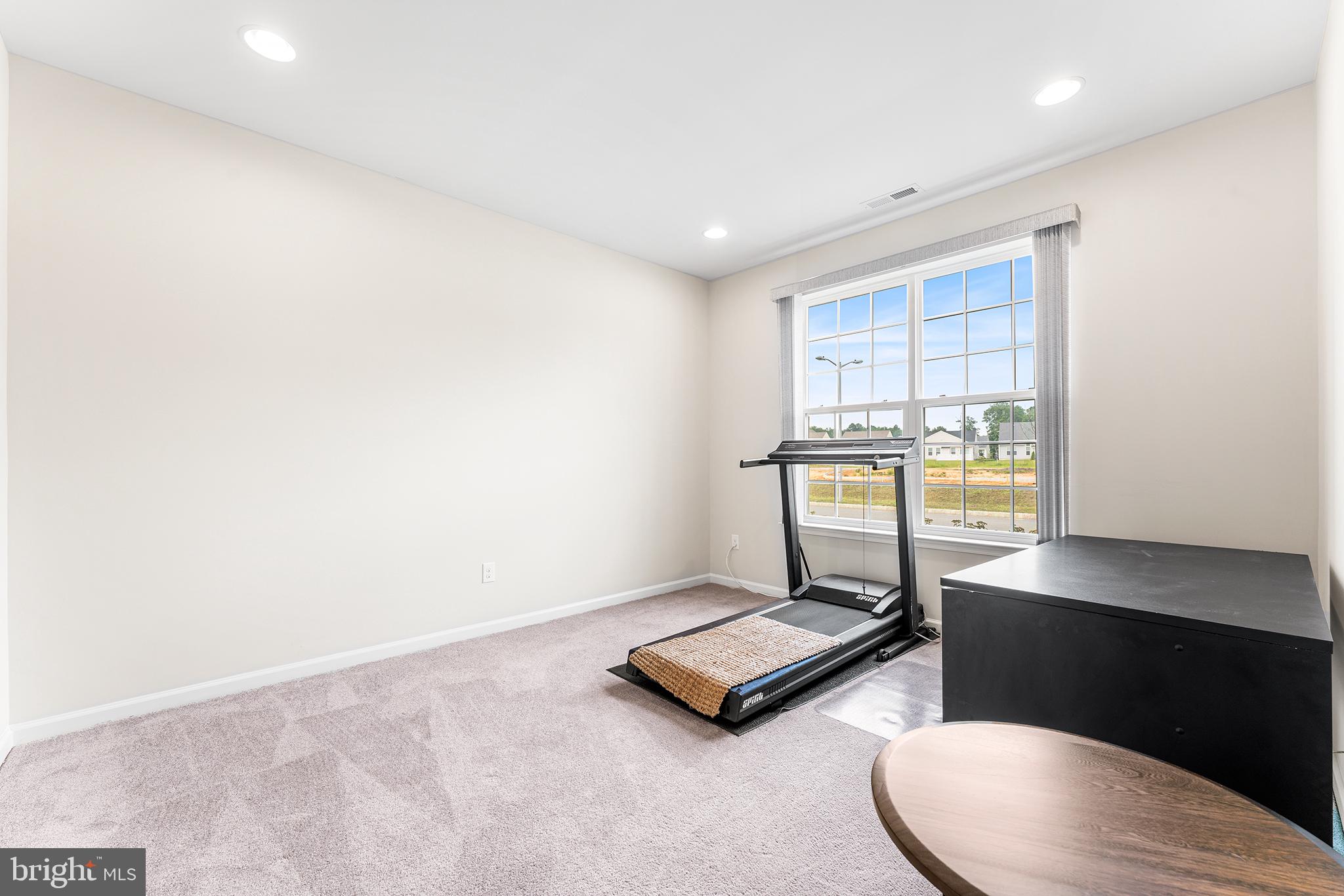 3563 Castleton Drive Williamstown, NJ 08094 - Photo 5 of 34