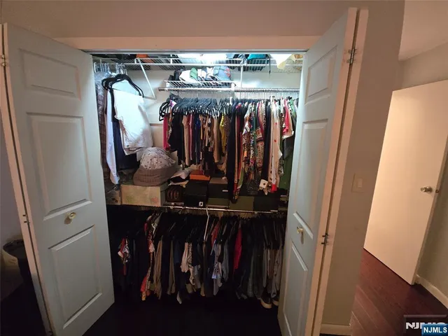 $299,000 | 150 Overlook Avenue, Unit 10H, Hackensack, NJ 07601